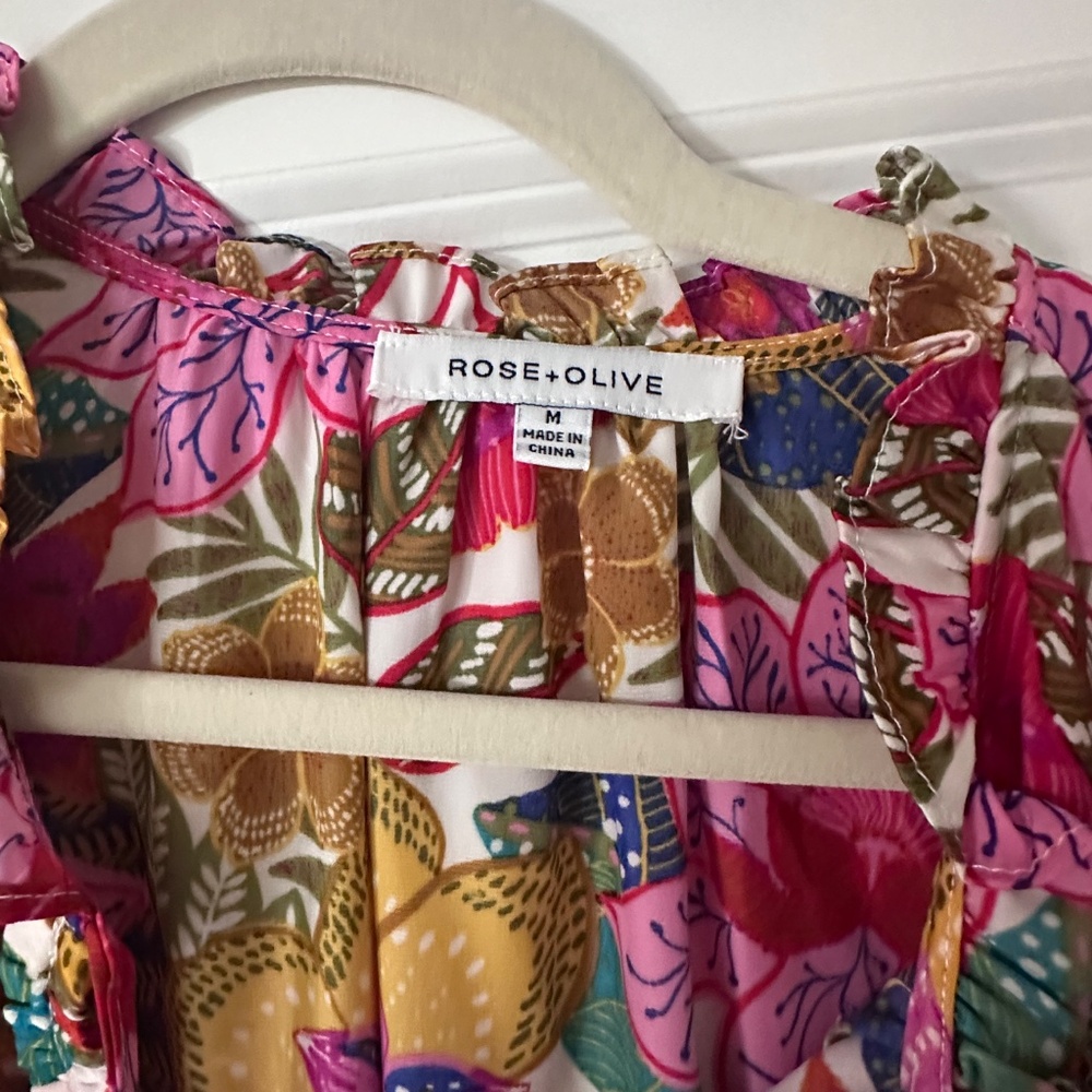 Spring Print Flutter Sleeve Top - image 3